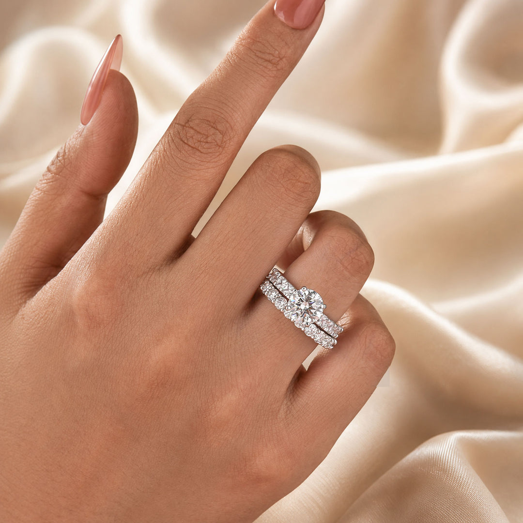 S925 Moissanite Side Stone 2.0Ct Round Cut Engagement Ring With 2.5Ct Full Eternity Band