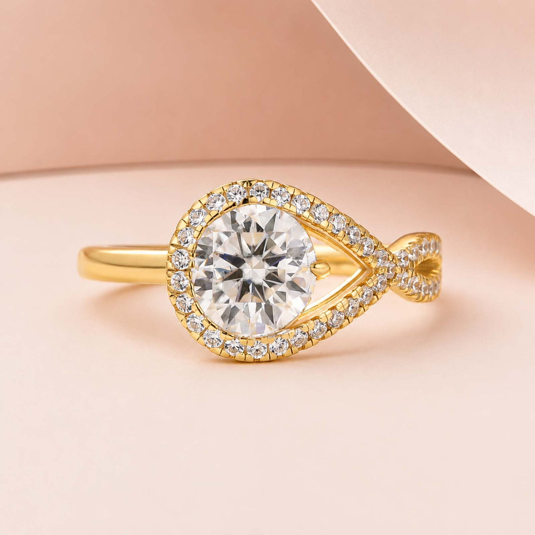 S925 Moissanite Halo 1.2Ct Round Cut Yellow Gold Engagement Ring