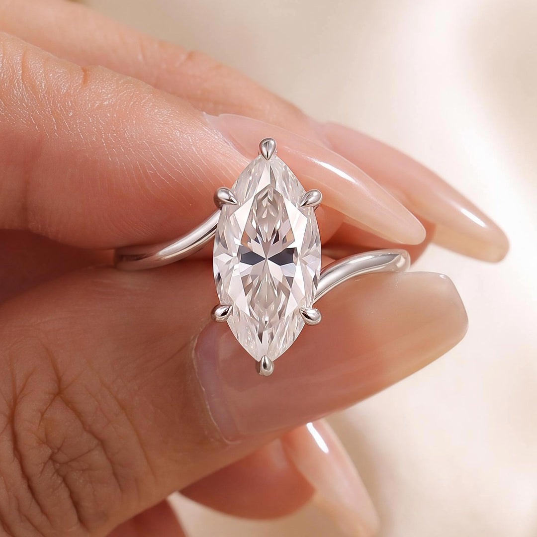 S925 Moissanite Curved 3.0Ct Marquise Cut White Gold Engagement Ring