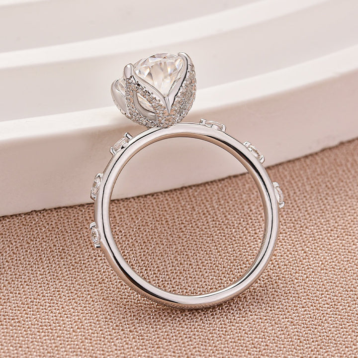 Moissanite 2.5Ct Oval Cut White Gold Engagement Ring