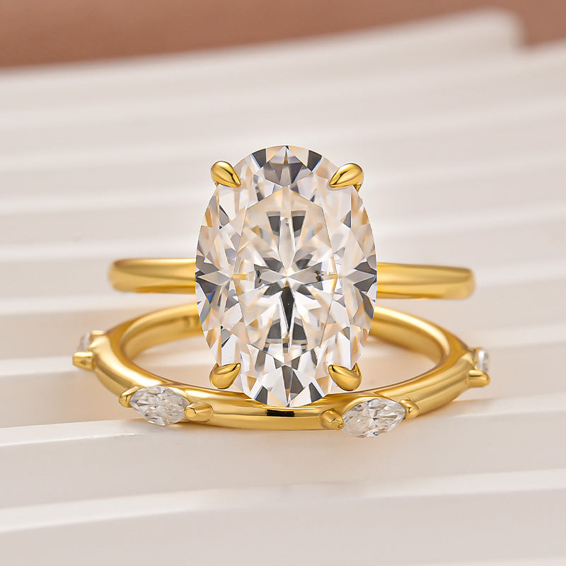 Moissanite 5.5Ct Solitaire Oval Cut Engagement Ring with Marquise Cut Wedding Band