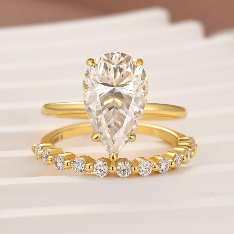 S925 Moissanite 4.0Ct Pear Cut Engagement Ring With Pave 0.36Ct Band 2PC Stackable Bridal Ring Set