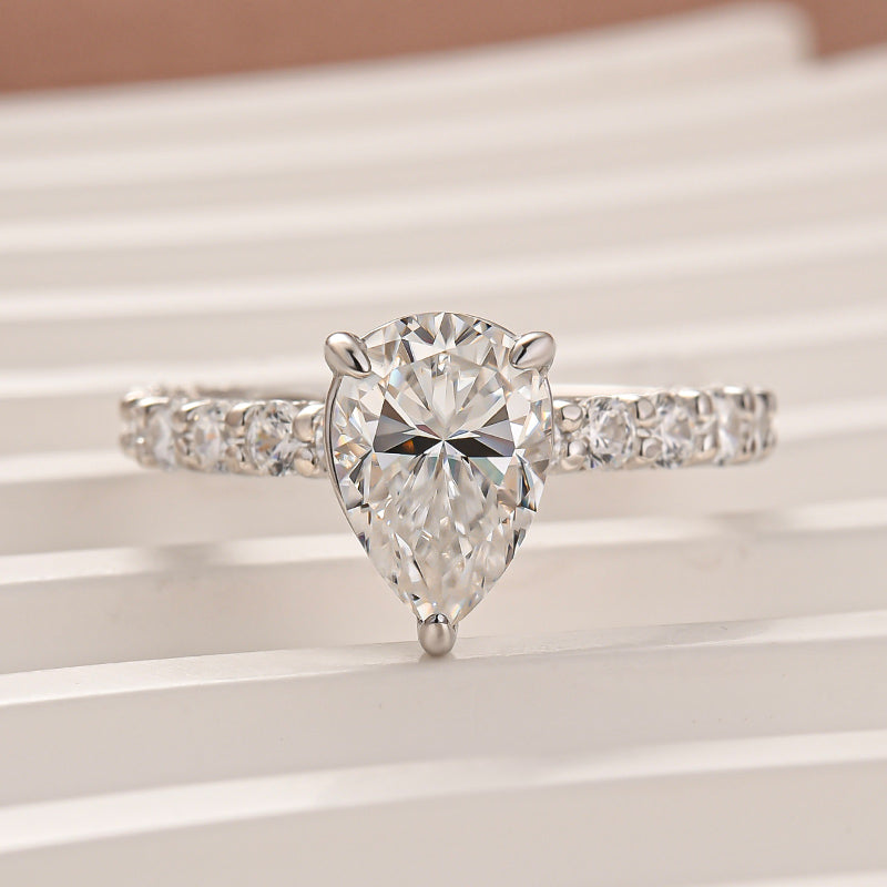 S925 Moissanite 2.0Ct Pear Cut White Gold Engagement Ring