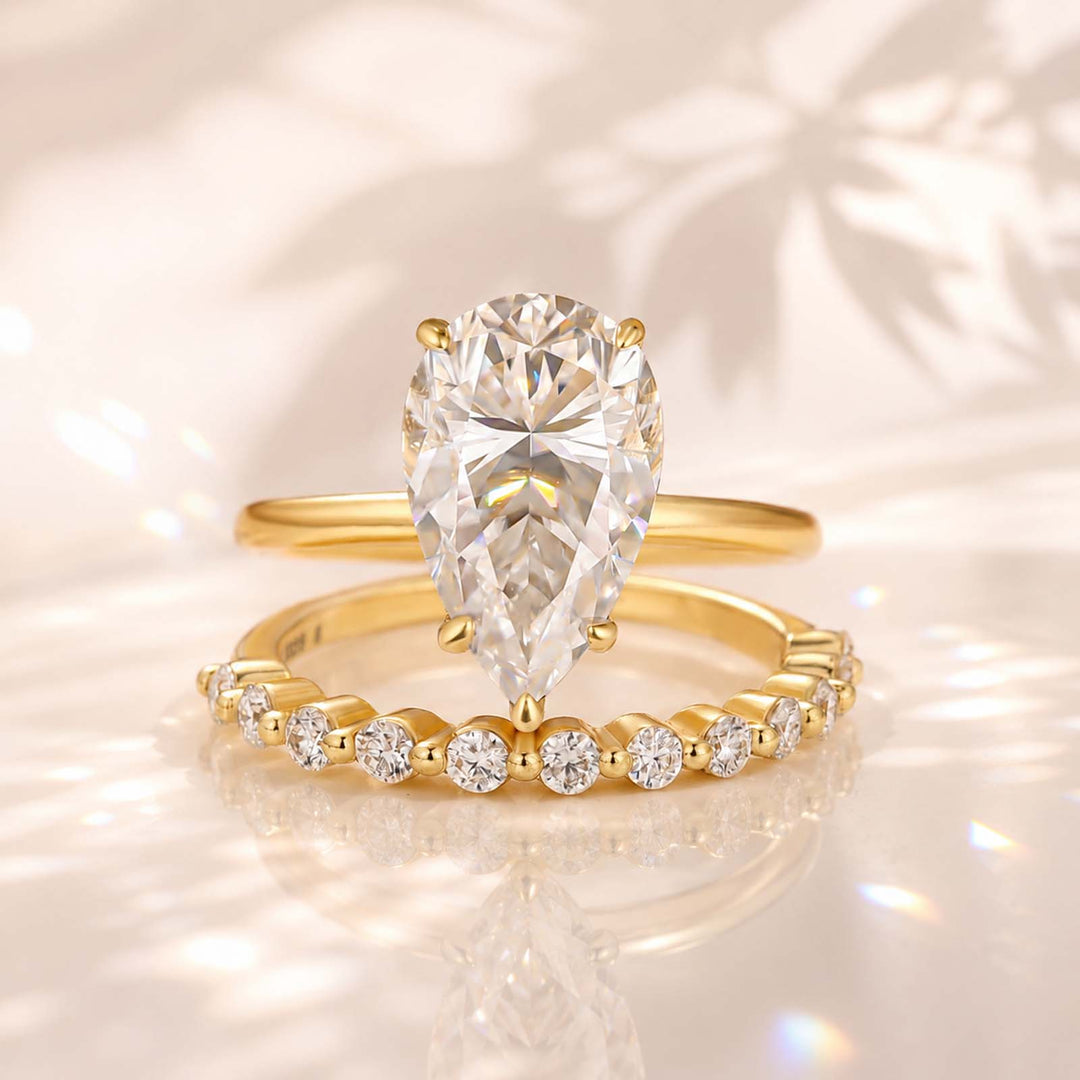 S925 Moissanite 4.0Ct Pear Cut Engagement Ring With Pave 0.36Ct Band 2PC Stackable Bridal Ring Set