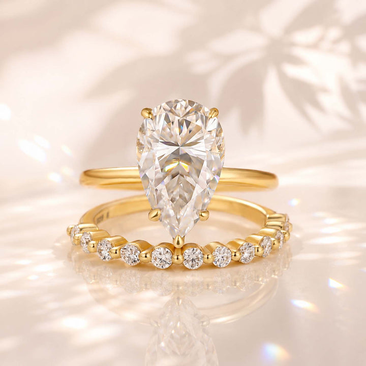 S925 Moissanite 4.0Ct Pear Cut Engagement Ring With Pave 0.36Ct Band 2PC Stackable Bridal Ring Set