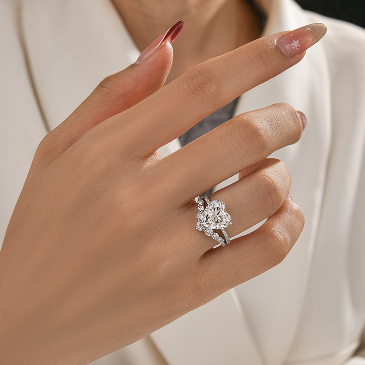 Rodiffy Moissanite 1.2 Ct Round Cut/ 4.0Ct Heart Cut White Gold Wedding Ring Set