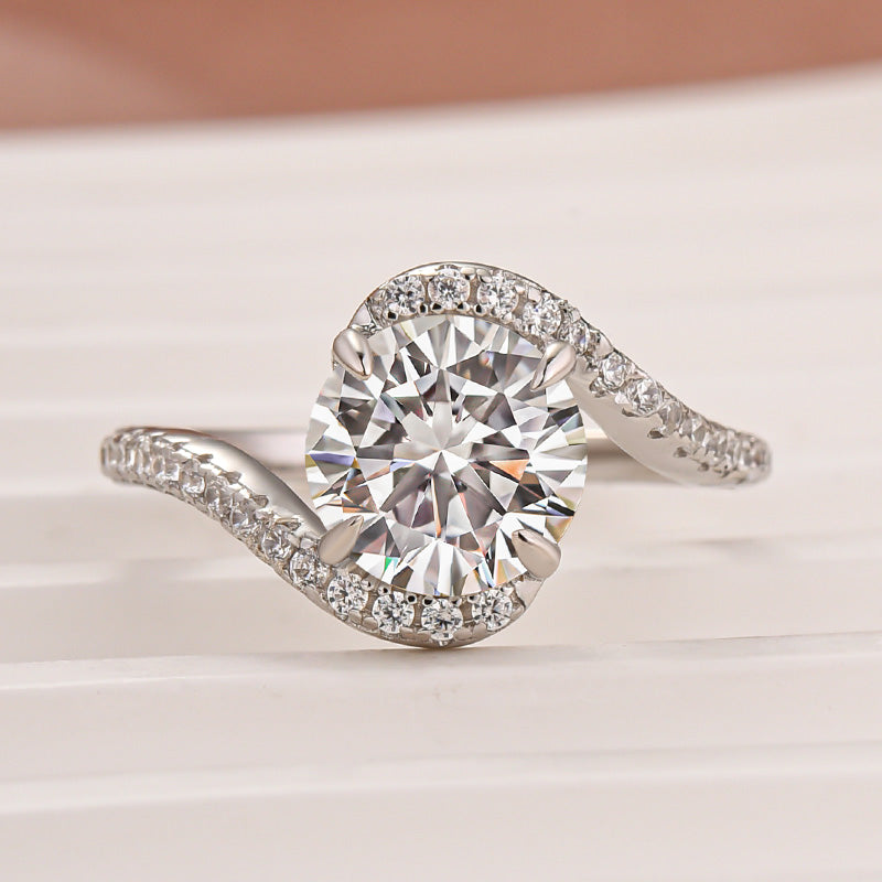 2.0Ct Round Cut Moissanite Twist Engagement Ring with S925