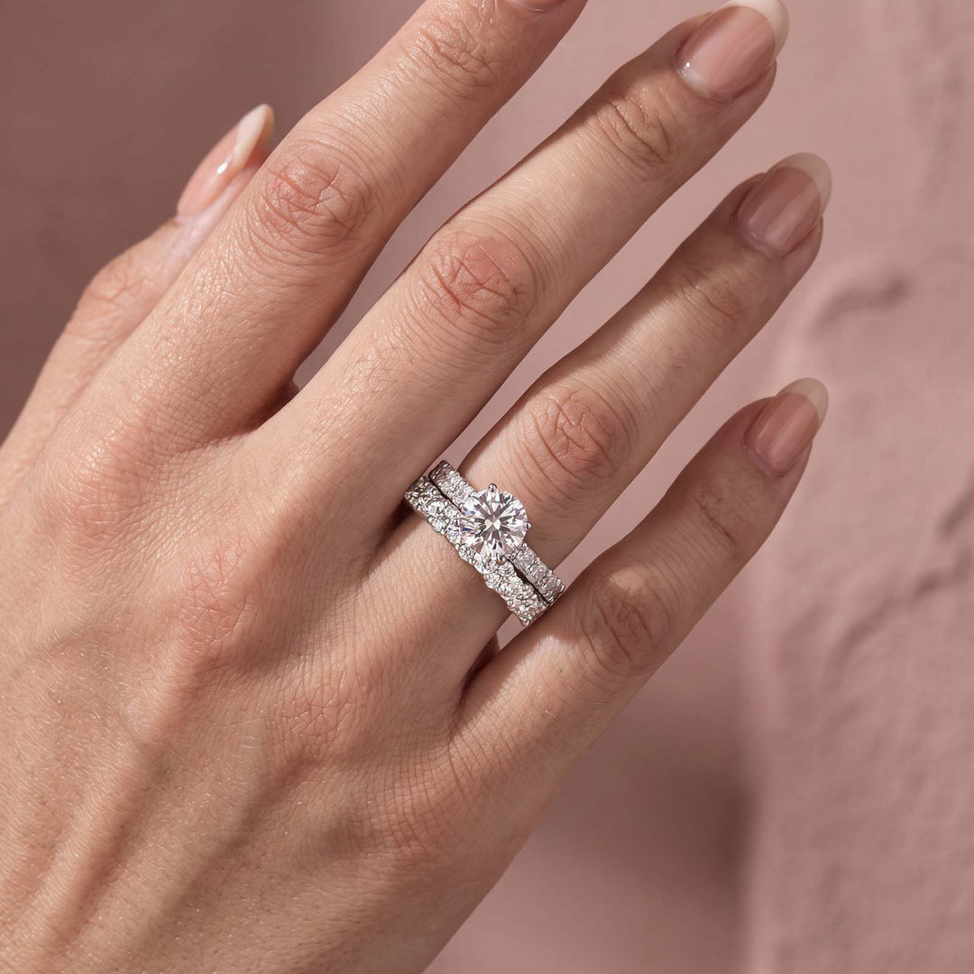 S925 Classic Moissanite 2.0Ct Round Cut Ring & 2.5Ct Stack Band Set