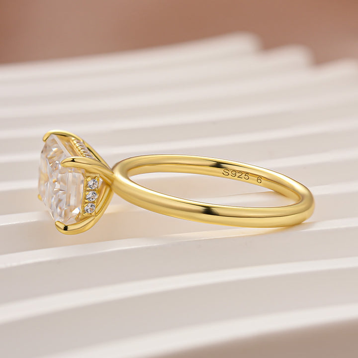 Moissanite 3.5 Ct East-West Radiant Cut Solitaire Engagement Ring In Sterling Silver