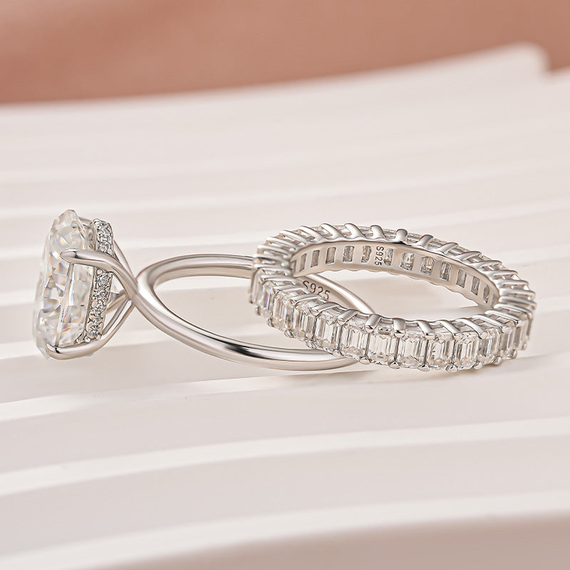 Moissanite 4.0Ct Solitaire Oval Cut White Gold Wedding Ring with Emerald Cut Wedding Ring