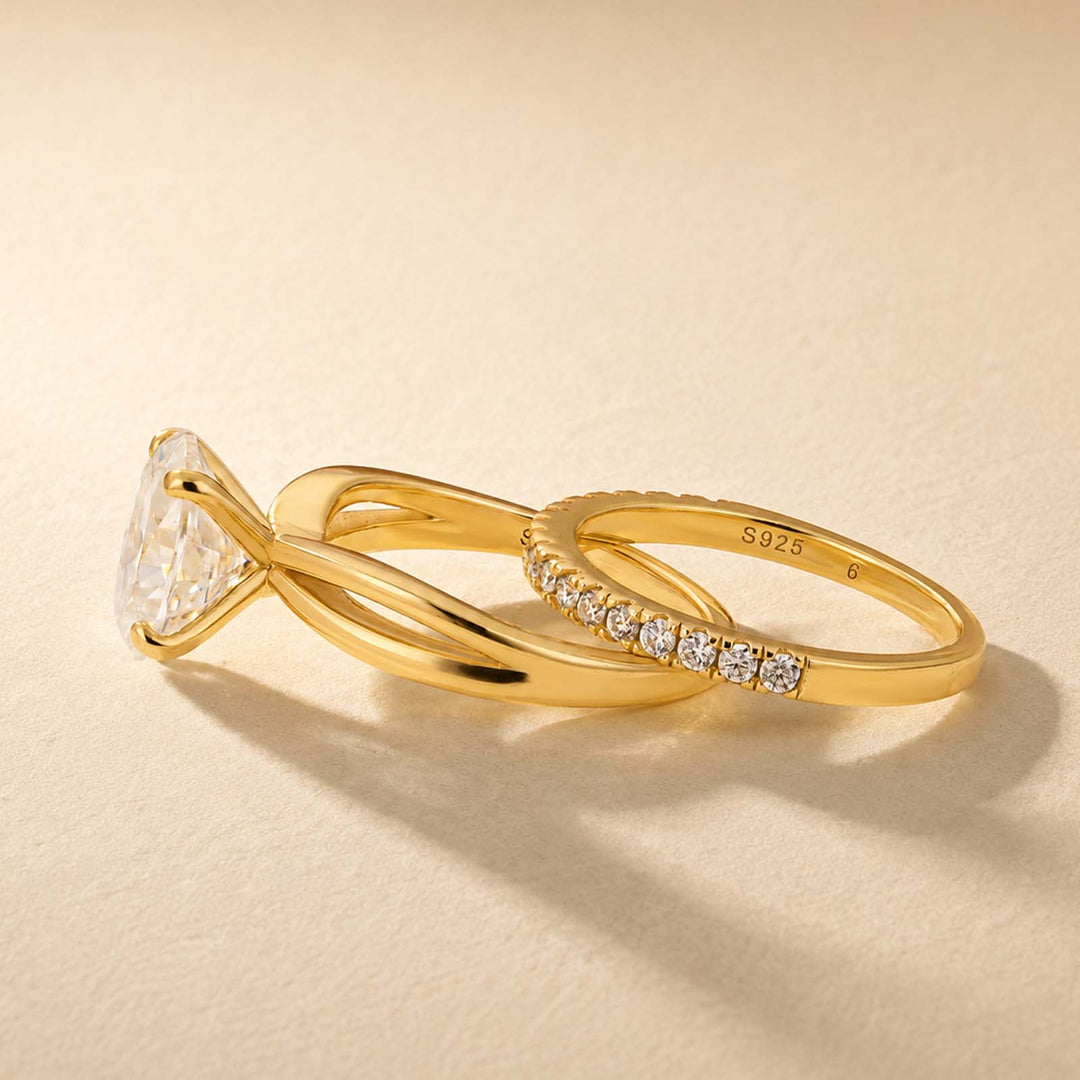 S925 Moissanite 2.5Ct Oval Cut 18K Yellow Gold Plated Split Shank Plated Bridal Sets