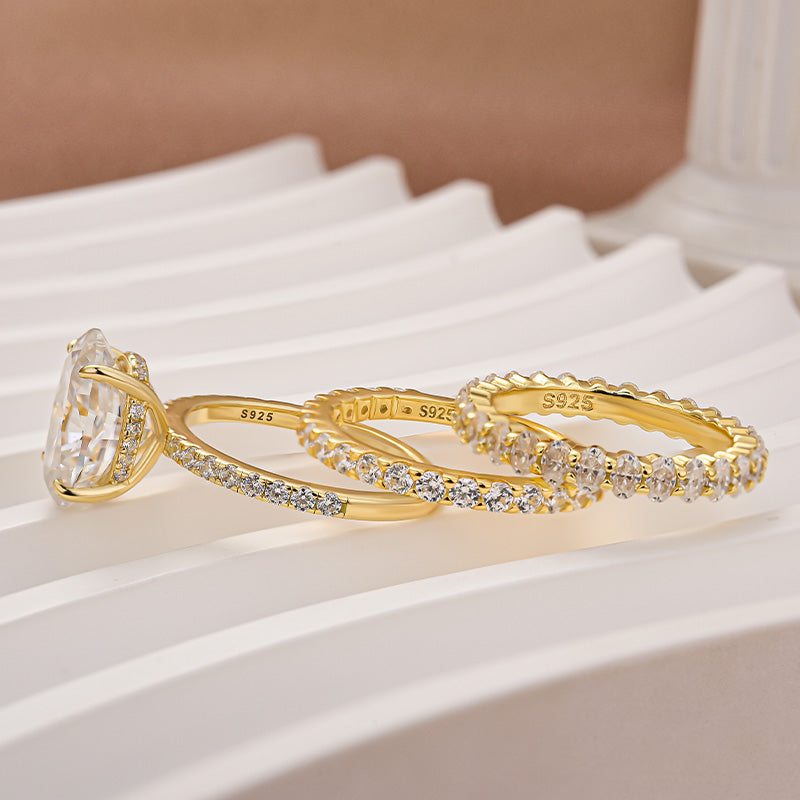 Moissanite 4.0Ct Oval Cut Yellow Gold Bridal Ring Set