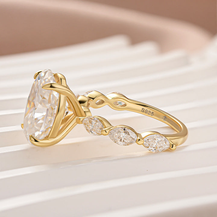 Moissanite 5.5Ct Oval Cut with 1.5Ct Side Stone Marquise Cut Engagement Ring in S925 Sterling Silver