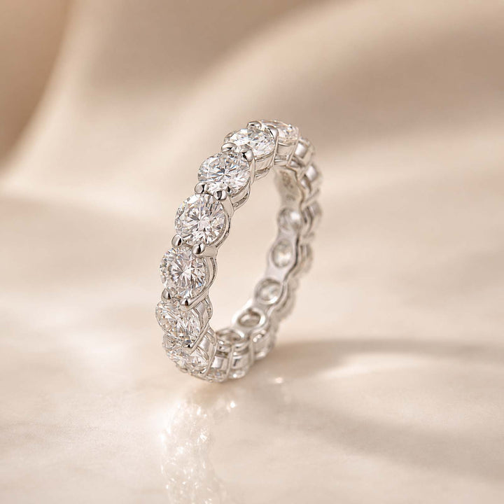 S925 Moissanite Diamond 5.5Ct Round Cut Eternity Band Sterling Silver Stackable Wedding Ring