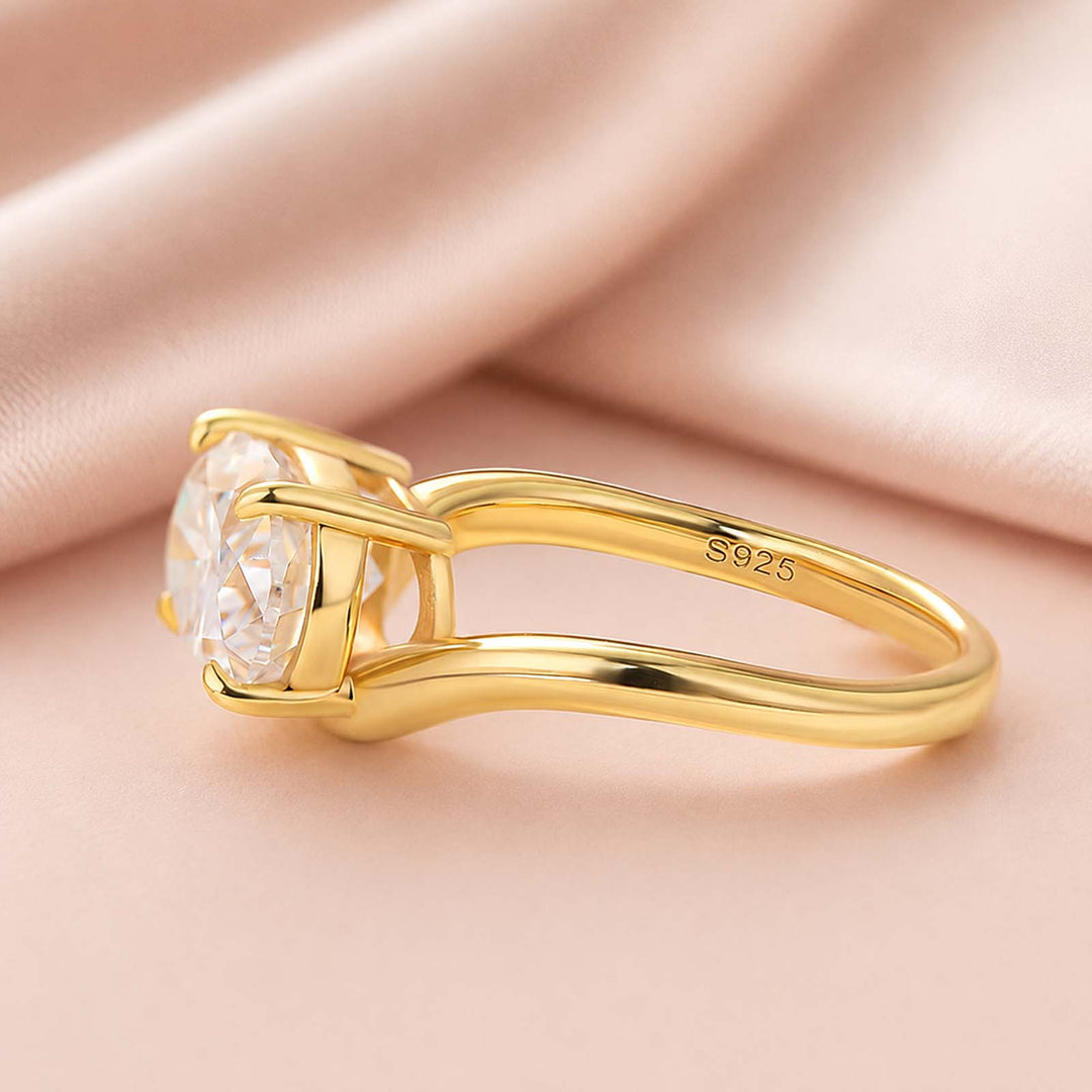 S925 Moissanite 2.5Ct Oval Cut Solitaire Ring 18K Gold Plated Promise Ring Everyday Wear Ring