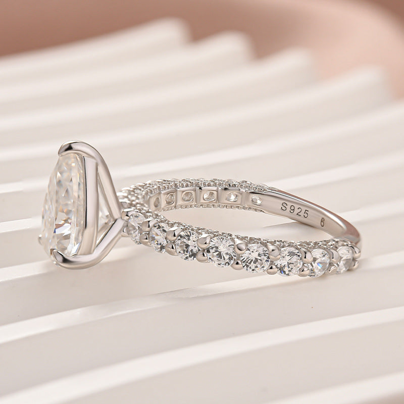 S925 Moissanite 2.0Ct Pear Cut White Gold Engagement Ring
