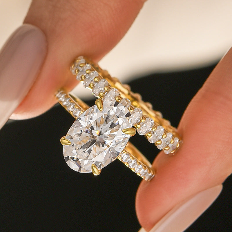 Moissanite 4.0Ct Hidden Halo Oval Cut Yellow Gold Engagement Ring with 3.0Ct Oval Cut Wedding Band