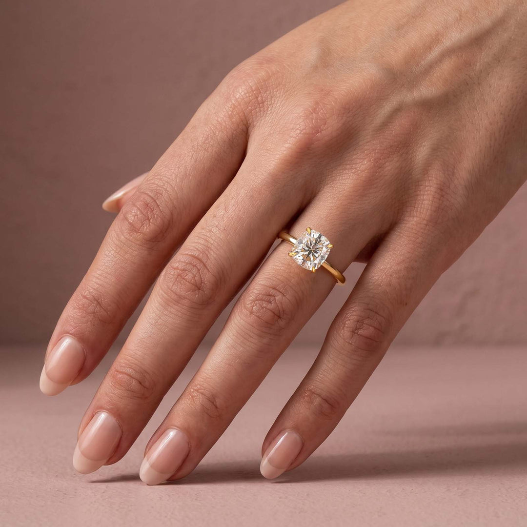 Rodiffy Moissanite 2.5Ct~4.0 Ct Cushion Cut Yellow Gold Engagement Ring