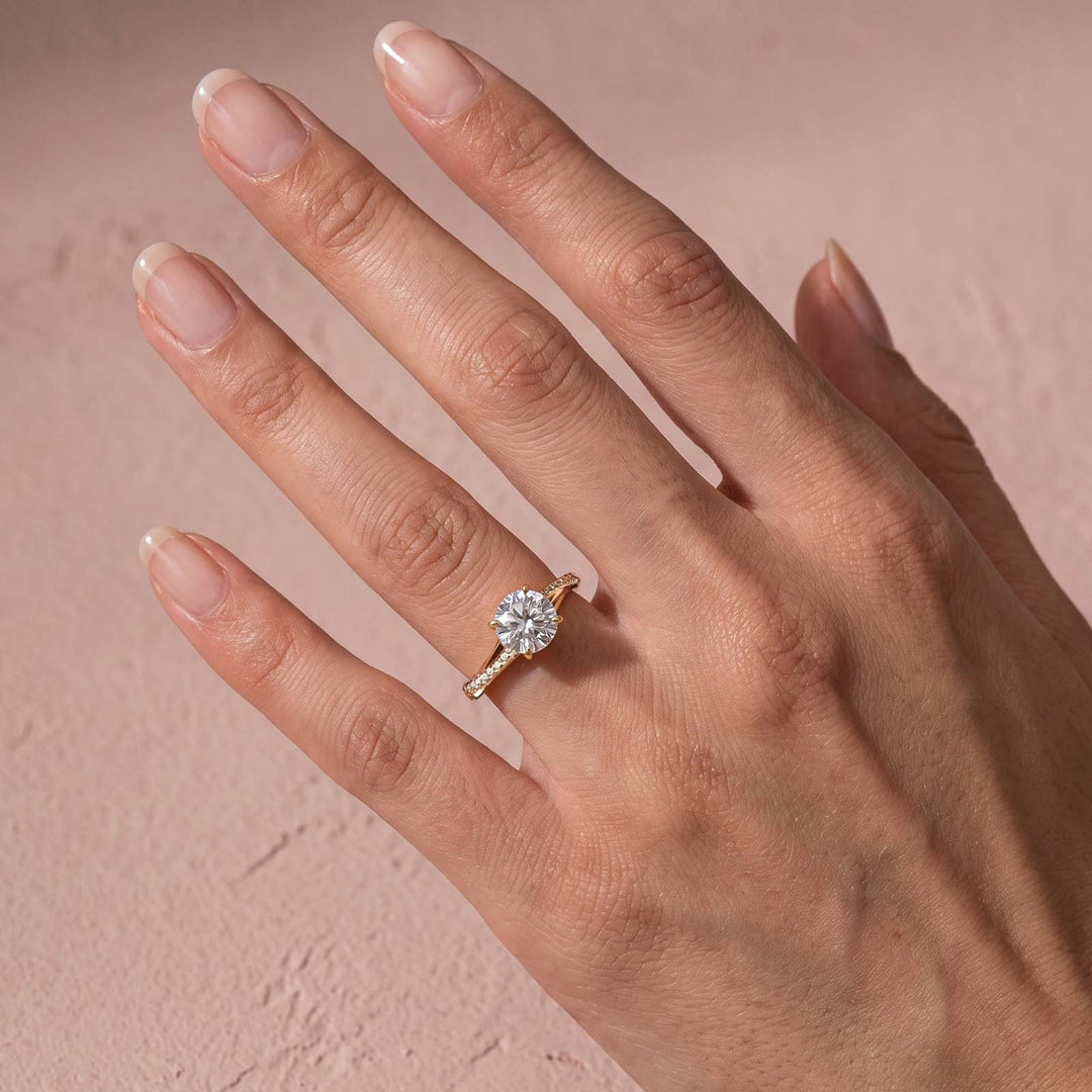 Rodiffy Moissanite 1.0Ct/1.2Ct/2.0 Ct Twist Yellow Gold Pave Promise Bridal Ring