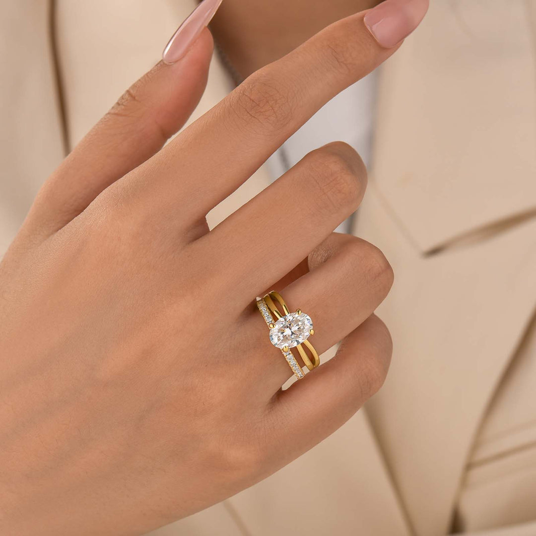 S925 Moissanite 2.5Ct Oval Cut Twist Split Shank 18K Yellow Gold Plated Engagement Ring & Bridal Sets