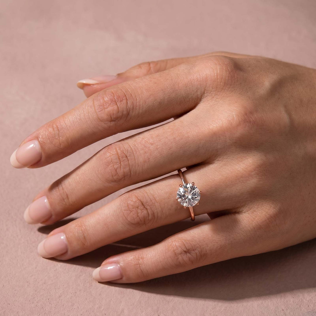 Rodiffy Moissanite 2.0 Ct Round Cut 6 Prong Rose Gold Engagement Ring