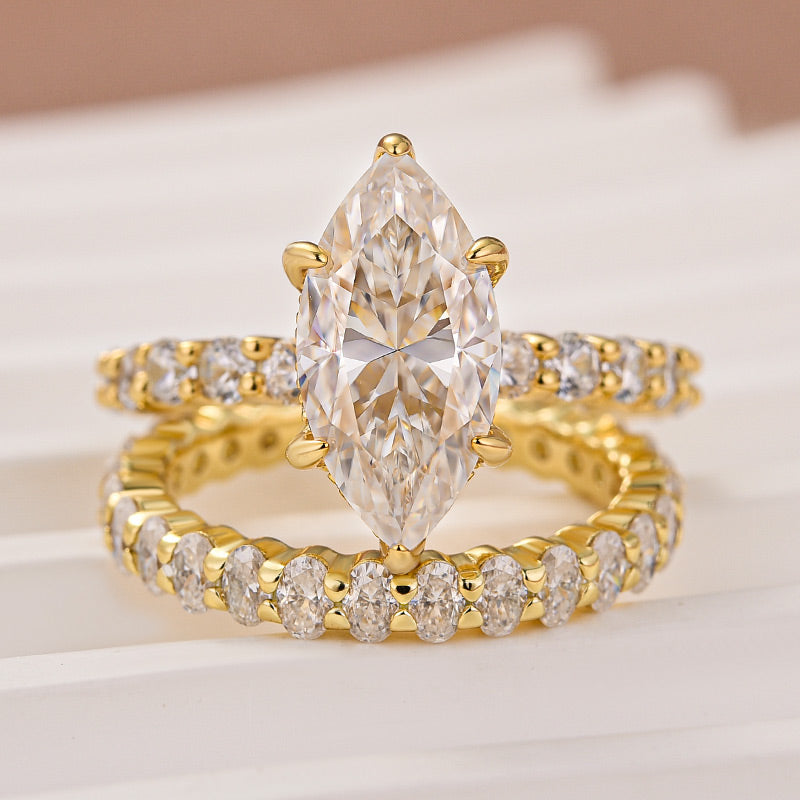 Moissanite 3.0Ct Marquise Cut Yellow Gold Wedding Ring with Oval Cut Wedding Ring