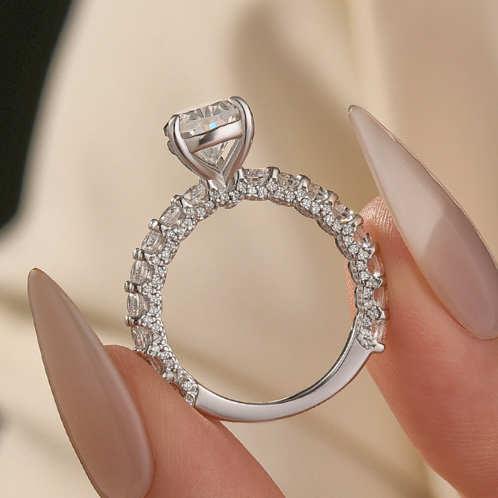 S925 Moissanite 2.0Ct Pear Cut White Gold Engagement Ring