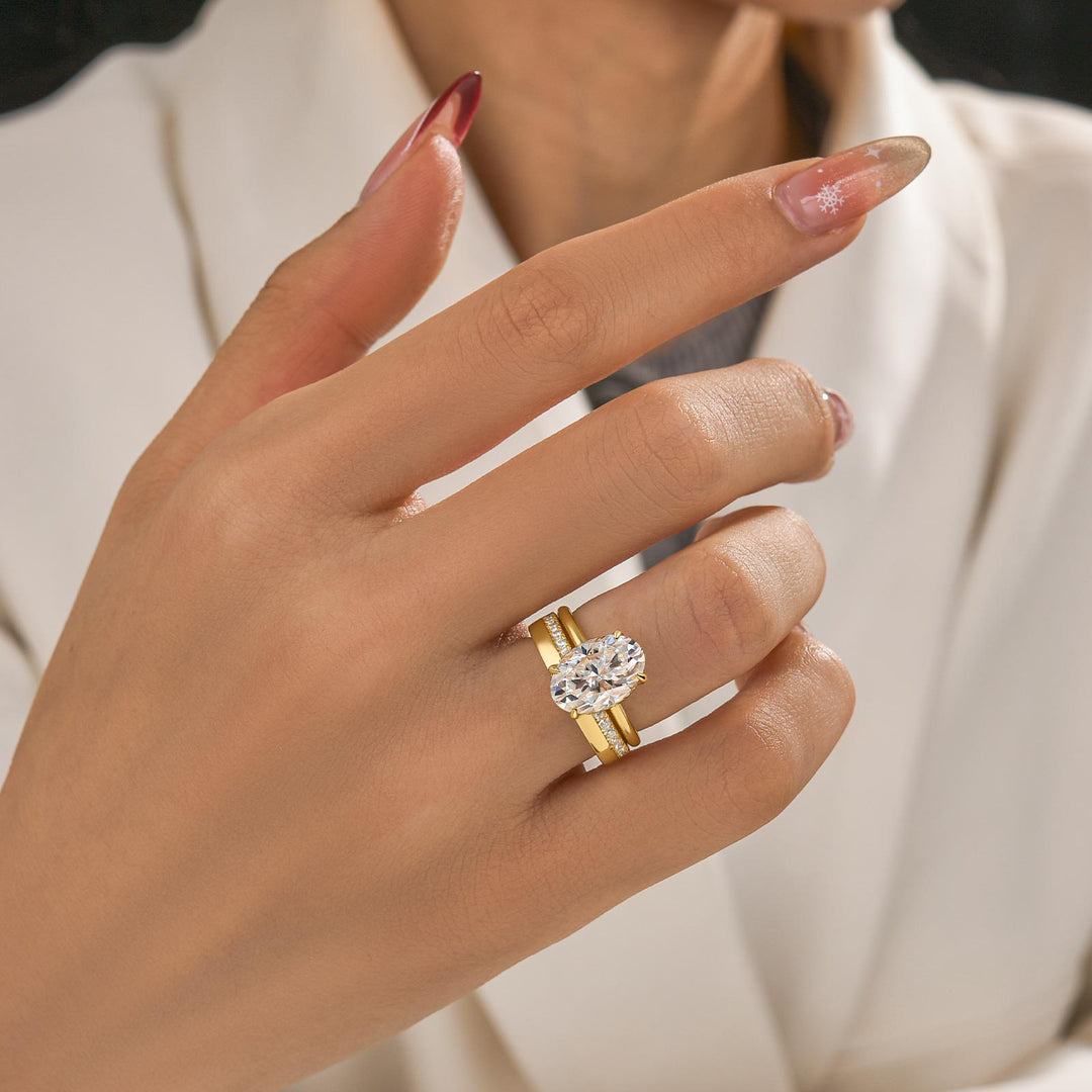 Moissanite 2PC 5.5Ct/4.0Ct Oval Cut Hidden Halo Engagement Ring With Round Cut Wedding Band Wedding Ring Set