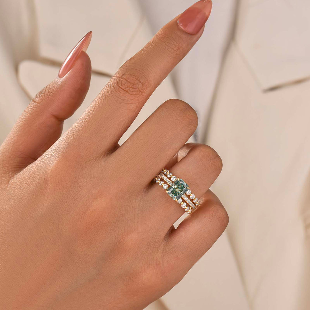 S925 Moissanite 2.0Ct Radiant Cut Green Hidden Halo Ring & 0.77Ct Band Vintage Enhancer Ring Sets For Everyday Wear