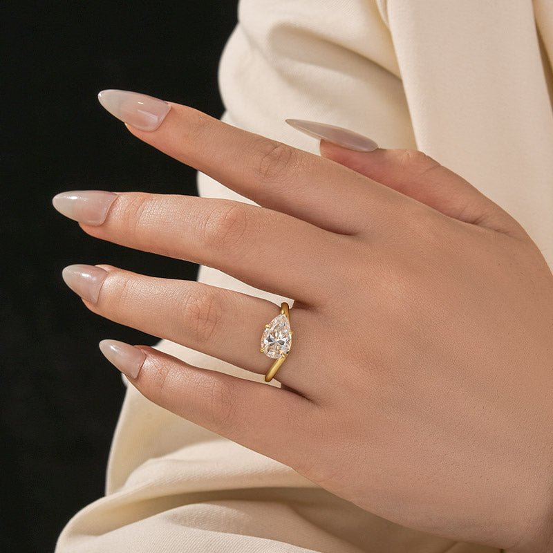 2.5Ct East-West Pear Cut Moissanite Ring in S925 Sterling Silver