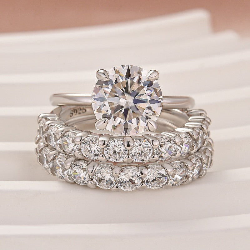 Moissanite 3.0 Ct Round Cut Engagement Ring with Half Round Cut Wedding Band