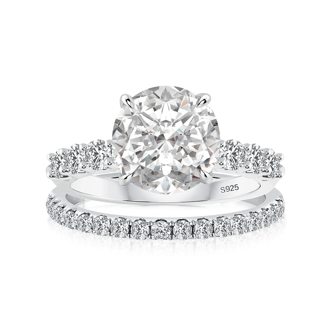 4.0 Ct Round Cut White Gold Moissanite Diamond Wedding Ring