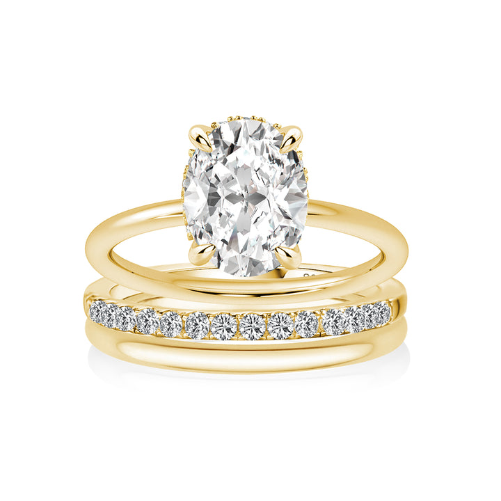 Moissanite 2.0Ct Solitaire Oval Cut Yellow Gold Wedding Ring with Pavé Eternity Ring