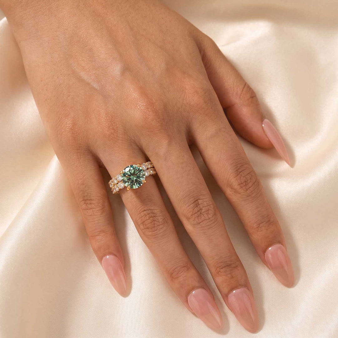 S925 Green Moissanite 4.0CT Round Cut Hidden Halo Engagement Ring with 2.5Ct Round Cut Wedding Band For Women
