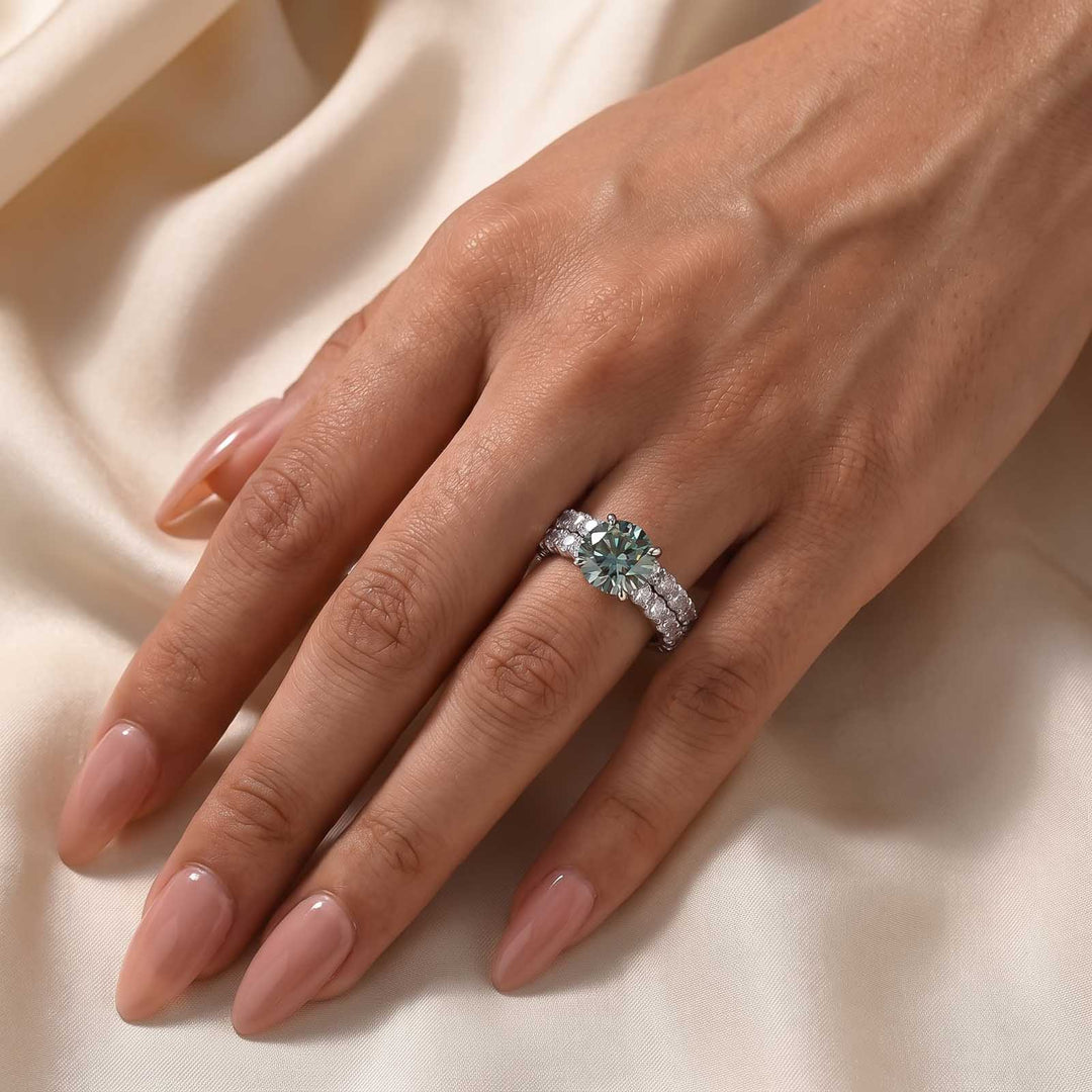 S925 Green Moissanite Hidden Halo 3.0Ct Round Cut Engagement Ring with Classic 2.5Ct Round Cut Wedding Band