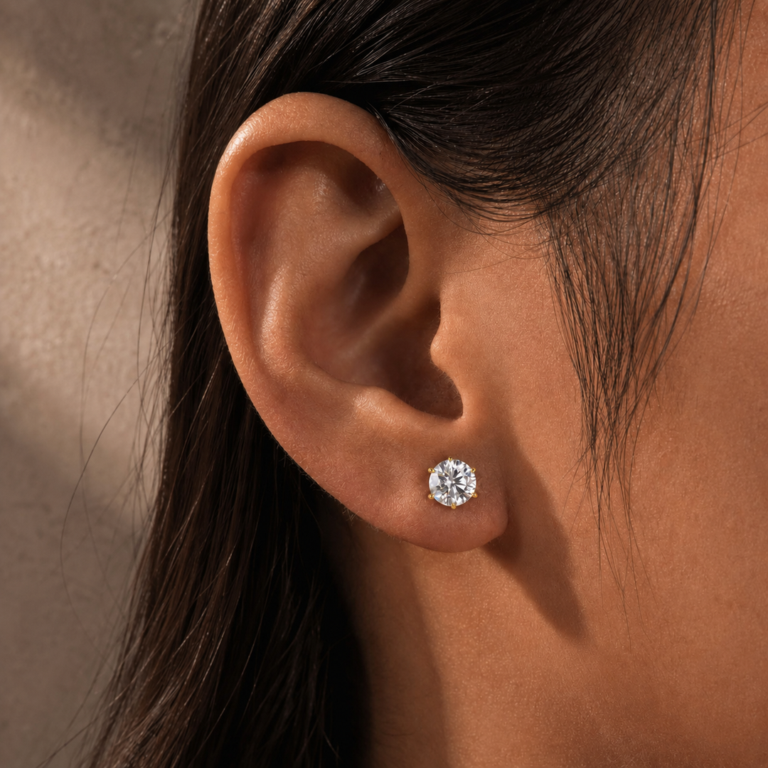 S925 Moissanite 0.8Ct*2PC Round Cut 18K White Gold Plated Stud Earrings For Daily Wear
