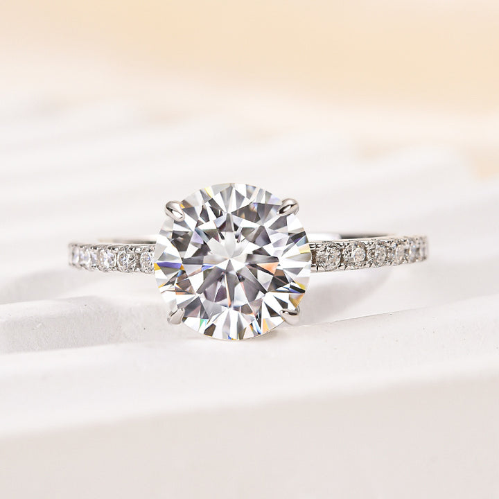 S925 Moissanite 2.0 Ct Round Cut Promise Ring For Women