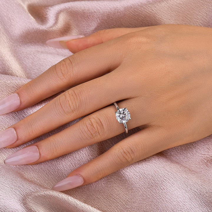 Rodiffy Moissanite 2.0~4.0 Ct Round Cut White Gold Promise Ring