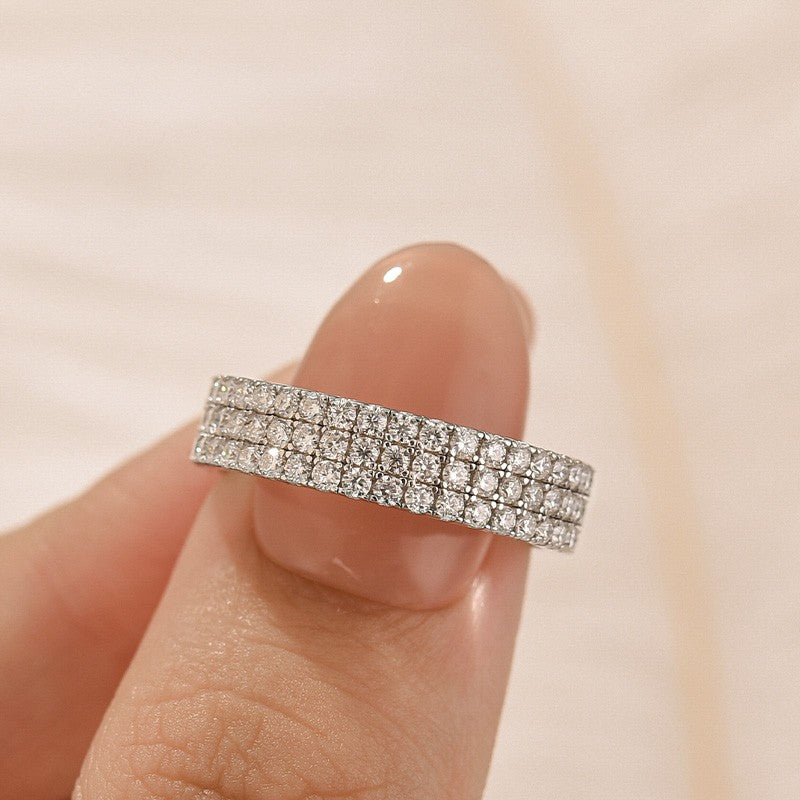 Moissanite 2.0Ct Classic Round Cut Wide Wedding Band In Sterling Silver