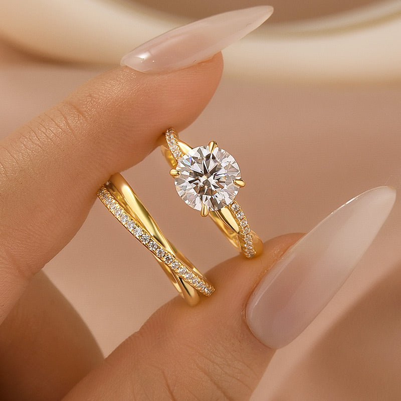 Moissanite 2PC 2.0 Ct Round Cut Twist Yellow Gold Wedding Ring Set For Women