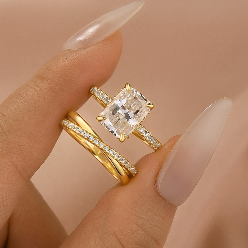 Moissanite 2PC 3.5 Ct Radiant Cut Twist Yellow Gold Wedding Ring Set For Women