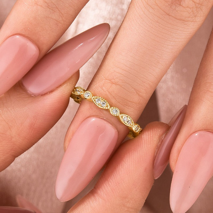 Moissanite 0.3Ct Yellow Gold Pavé Eternity Wedding Ring