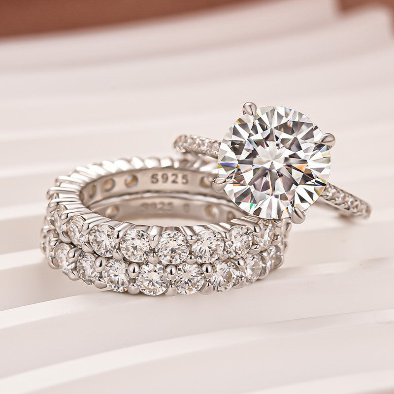 Moissanite 4.0Ct Round Cut White Gold Bridal Ring Set