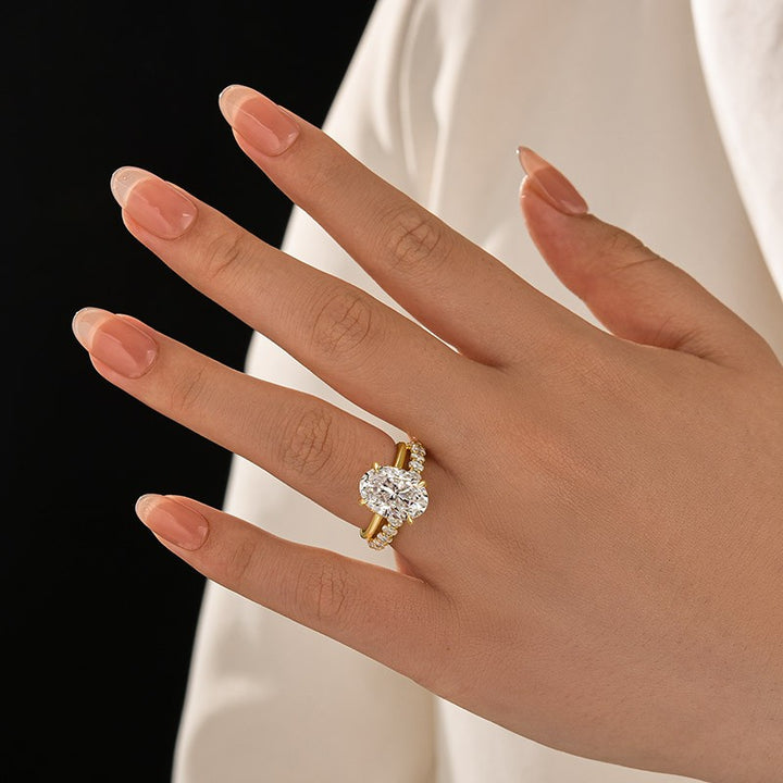 Moissanite 5.5 Ct Solitaire Oval Cut Yellow Gold Engagement Ring with Eternity Oval Cut Ring