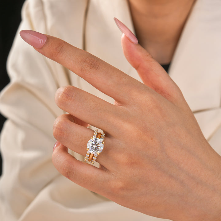 S925 Hidden Halo Moissanite 4.0Ct Round-Cut 18K Yellow Gold Enhancer Bridal Ring Set