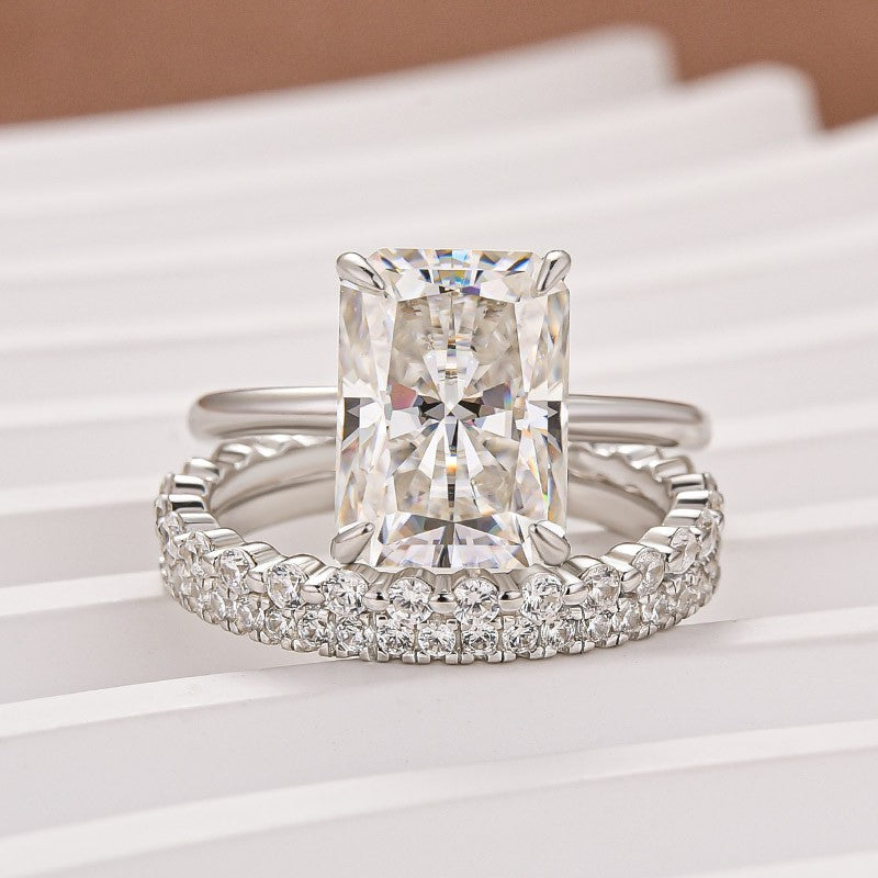 Moissanite 4.5Ct Solitaire Radiant Cut White Gold Travel Bridal Set