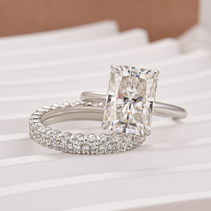 Moissanite 4.5Ct Solitaire Radiant Cut White Gold Travel Bridal Set