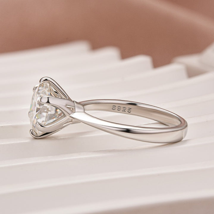 Moissanite 3.0Ct Round Cut Comfort Fit Six Prong Solitaire Engagement Ring