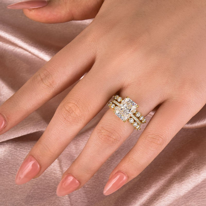 Moissanite 4.5 Ct Radiant Cut Yellow Gold Wedding Ring
