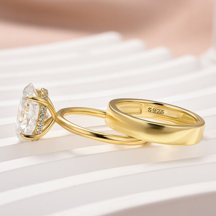 Moissanite 4.0 Ct Solitaire Oval Cut Yellow Gold Wedding Ring Set with Wide Band